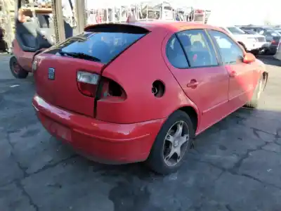 Здавання транспортного засобу seat leon (1m1) 1.9 tdi року 2001 потужний 0