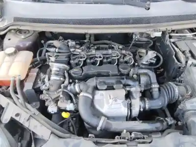 Veículo de Sucata ford focus lim. (cb4) econetic do ano 2001 alimentado 