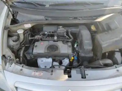 Veículo de Sucata citroen c3 pluriel 1.4 do ano 2001 alimentado 