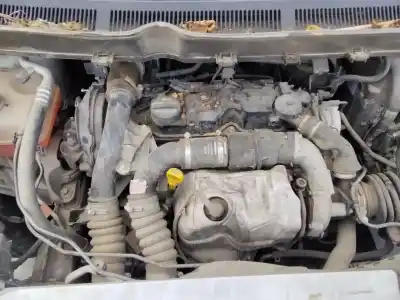 Veículo de Sucata ford transit courier combi ambiente do ano 2001 alimentado g1bq