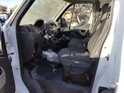 Scrapping Vehicle renault master kasten l1h1 ka 3.5t of the year 2001 powered 