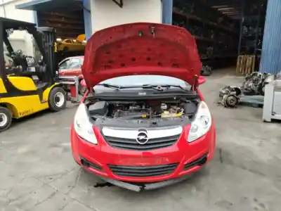 Veicolo di demolizione opel corsa d catch me dell'anno 2001 alimentato 