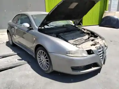 Утилизация автомобиля alfa romeo gt (125) 1.9 jtd 16v 150/ distinctive года 2001 питание 