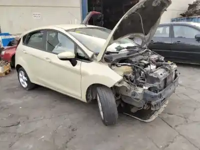 Veículo de Sucata ford fiesta (cb1) ambiente do ano 2001 alimentado 