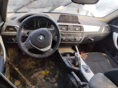 Veículo de Sucata bmw 1 (f20) 116 i do ano 2001 alimentado 0