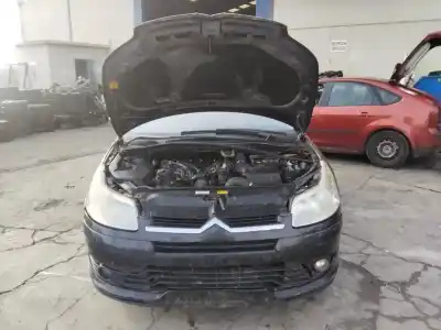 Veículo de Sucata citroen c4 coupe by loeb do ano 2001 alimentado 