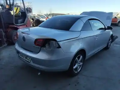 Véhicule à la ferraille volkswagen eos (1f7) 2.0 tdi de l'année 2001 alimenté cba