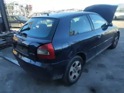 Veículo de Sucata audi a3 (8l) 1.9 tdi ambiente do ano 2001 alimentado 