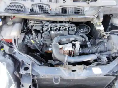 Veicolo di demolizione ford c-max (cb3) ambiente dell'anno 2001 alimentato 