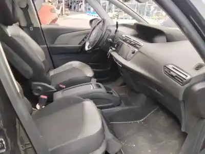 Veículo de Sucata citroen c4 grand picasso live do ano 2001 alimentado 