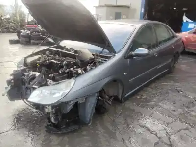 Veicolo di demolizione citroen c5 berlina lx (e) dell'anno 2001 alimentato 