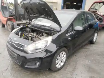 Scrapping Vehicle kia rio basic of the year 2001 powered g4la