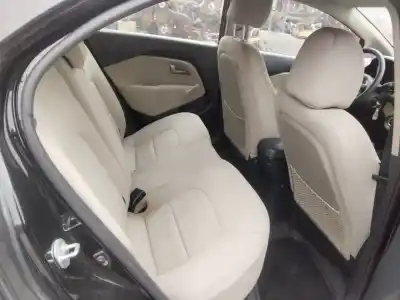 Scrapping Vehicle kia rio basic of the year 2001 powered g4la