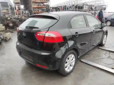Scrapping Vehicle kia rio basic of the year 2001 powered g4la