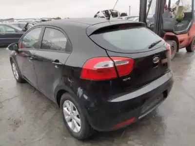 Scrapping Vehicle kia rio basic of the year 2001 powered g4la