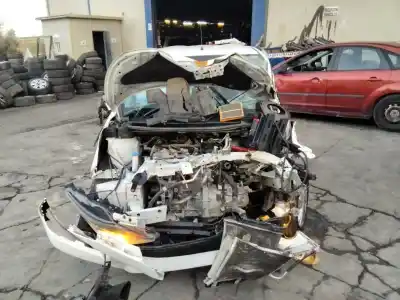 Veicolo di demolizione toyota aygo x-cite dell'anno 2001 alimentato 1kr