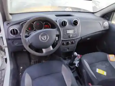 Veículo de Sucata dacia sandero stepway do ano 2001 alimentado h4b b4