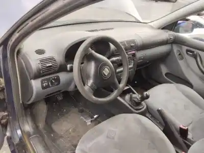 Veículo de Sucata seat leon (1m1) last edition do ano 2001 alimentado 