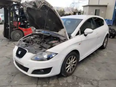 Scrapping Vehicle seat leon (1p1) reference of the year 2001 powered cay