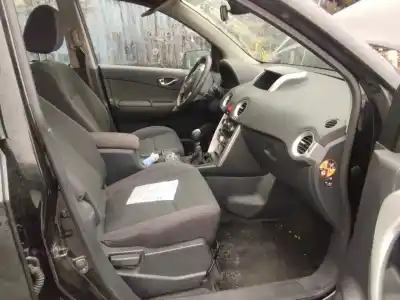 Veicolo di demolizione renault koleos bose edition dell'anno 2001 alimentato m9r856