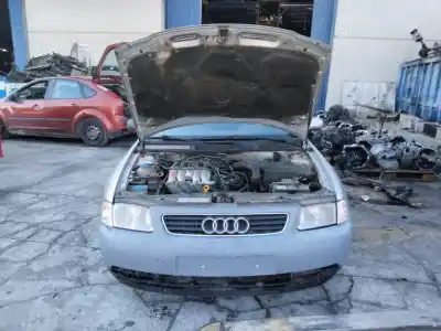 Veicolo di demolizione audi a3 (8l1) 1.8 dell'anno 2001 alimentato 0