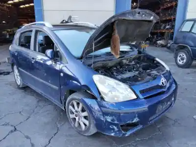 Scrapping Vehicle toyota corolla (e12) 2.0 d-4d linea sol berlina of the year 2001 powered 1cdftv