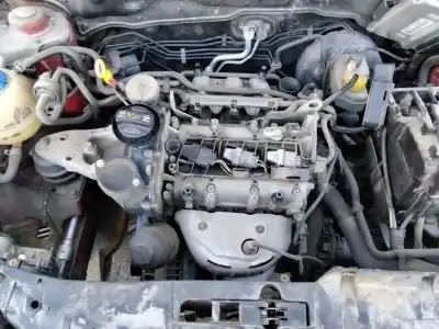 Veículo de Sucata seat ibiza (6l1) reference do ano 2001 alimentado 