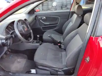 Veículo de Sucata seat ibiza (6l1) reference do ano 2001 alimentado 