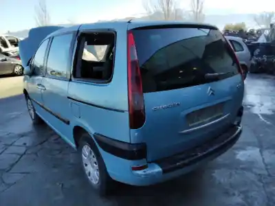 Sloopvoertuig citroen c8 2.0 hdi premier van het jaar 2001 aangedreven 
