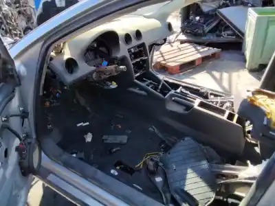 Veículo de Sucata audi a3 (8p) 2.0 fsi ambiente do ano 2001 alimentado 