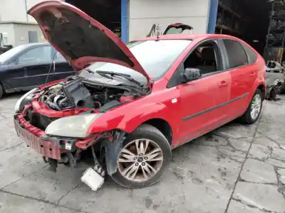 Veículo de Sucata ford focus berlina (cap) ambiente (d) do ano 2001 alimentado hhda