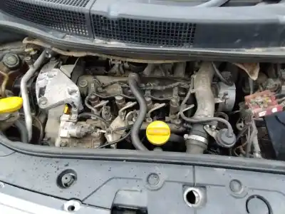 Veicolo di demolizione renault scenic ii scenic ii dell'anno 2001 alimentato 