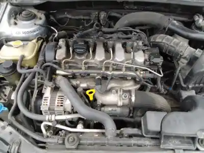 Veicolo di demolizione kia cerato 2.0 ex crdi berlina dell'anno 2001 alimentato d4ea