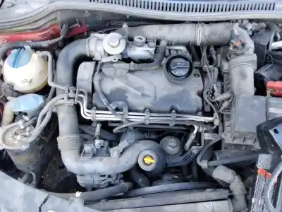 Veicolo di demolizione SEAT LEON (1P1)  dell'anno 2001 alimentato BKC