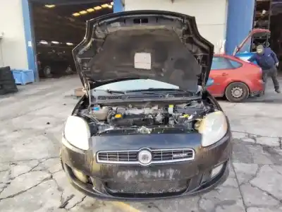 Veículo de Sucata fiat bravo (198) 1.9 16v dynamic multijet do ano 2001 alimentado 310a1027