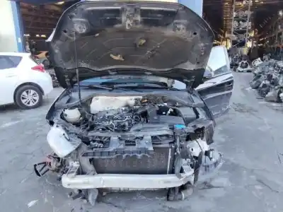 Vehicul casat AUDI Q3 (8U) 2.0 TDI (103kW) Advance al anului 2001 alimentat CFF