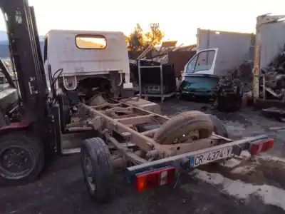 Veicolo di demolizione nissan cabstar e cabina simple cabina individual dell'anno 2001 alimentato 