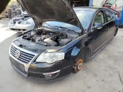 Veículo de Sucata VOLKSWAGEN PASSAT B6 (3C2)  do ano 2001 alimentado 0