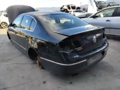 Veículo de Sucata volkswagen passat b6 (3c2) 2.0 tdi 16v do ano 2001 alimentado 0