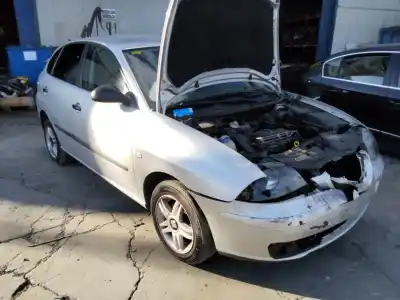 Veículo de Sucata seat ibiza (6l1) cool do ano 2001 alimentado 
