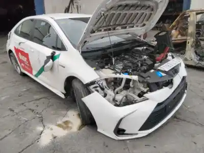 Veículo de Sucata toyota corolla (e21) hybrid style 140 cv / 103 kw do ano 2001 alimentado x2zr