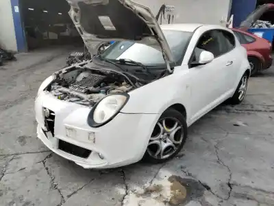 Veículo de Sucata alfa romeo mito (145) distinctive do ano 2001 alimentado 955a6000