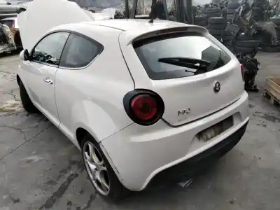 Veículo de Sucata alfa romeo mito (145) distinctive do ano 2001 alimentado 955a6000