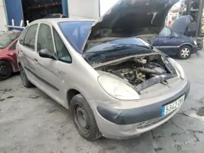 Veículo de Sucata citroen xsara picasso (n68) 1.6 hdi do ano 2001 alimentado 
