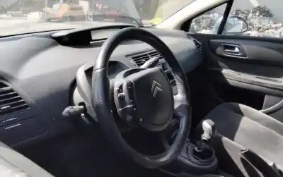 Veículo de Sucata citroen c4 sedan lx plus do ano 2001 alimentado 9hz