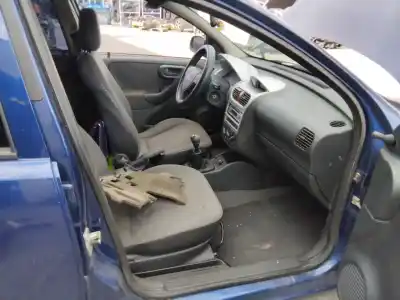 Verschrottungsfahrzeug opel corsa c club des jahres 2001 angetrieben 