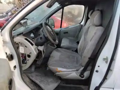 Verschrottungsfahrzeug opel vivaro combi 2.7t corto 101 cv / 74 kw des jahres 2001 angetrieben 