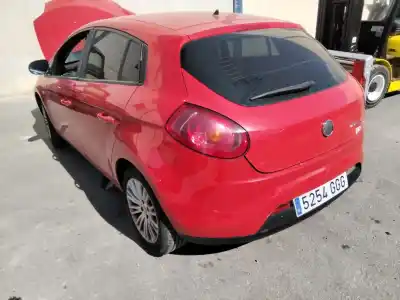 Veículo de Sucata fiat bravo (198) 1.6 16v active multijet (77kw) do ano 2001 alimentado 