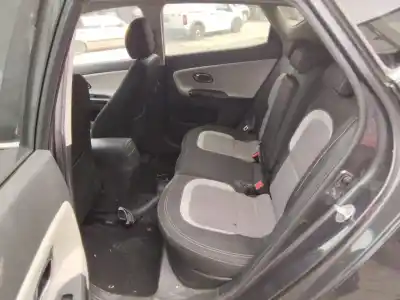 Scrapping Vehicle kia ceed drive 136 cv / 100 kw of the year 2001 powered d4fb