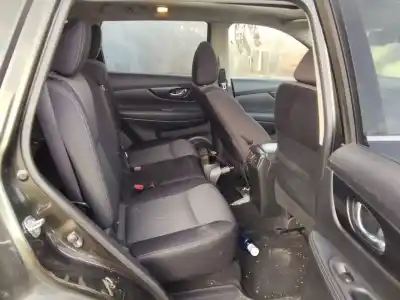 Scrapping Vehicle nissan x-trail (t32) acenta 4x4 of the year 2001 powered m9ra868